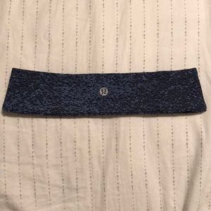 Lululemon Fly Away Tamer Headband